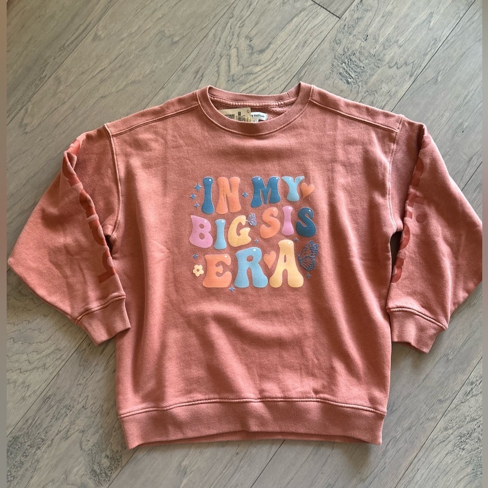 Big girl’s crewneck sweatshirt in my big sis era ! Cotton blend long sleeves